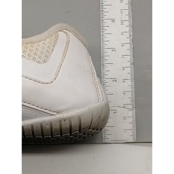 Nike Womens Sneakers Cheer White Low Top Lace Up Walking Shoe Padded Flat Heel 9 - Picture 8 of 11